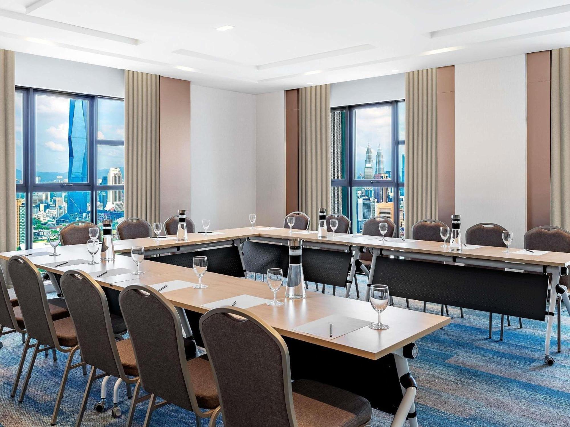 Mercure Kuala Lumpur Trion — Foto’s 3
